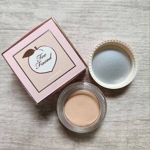 Too Faced Meringue Peach Perfect Matte Instant Coverage Concealer BNWT.